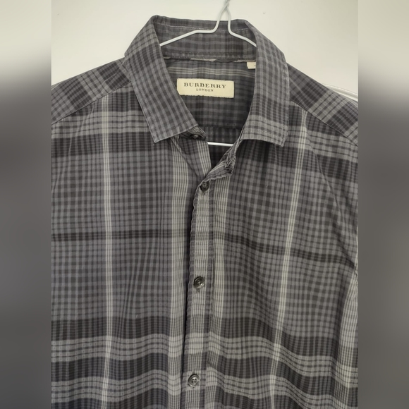 Authentic Burberry Shirt - Picture 4 of 7